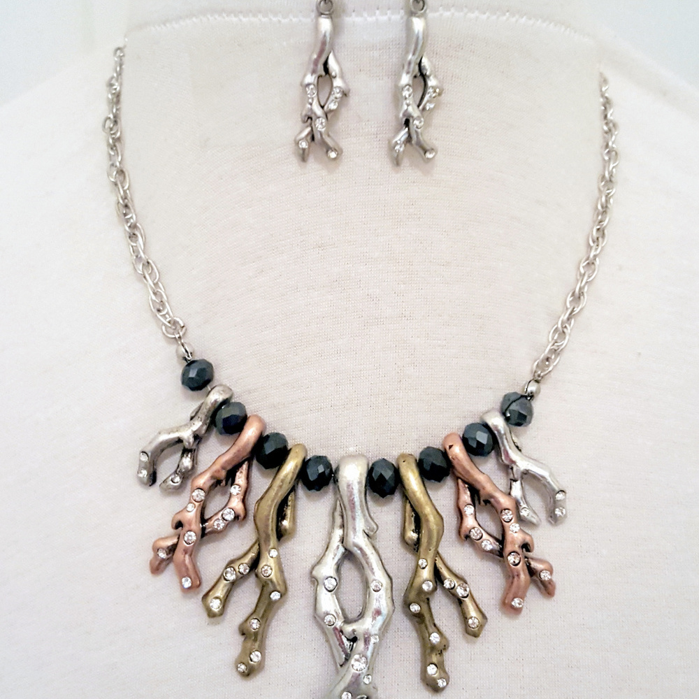 Multi-Tone Crystal Branch Necklace Set